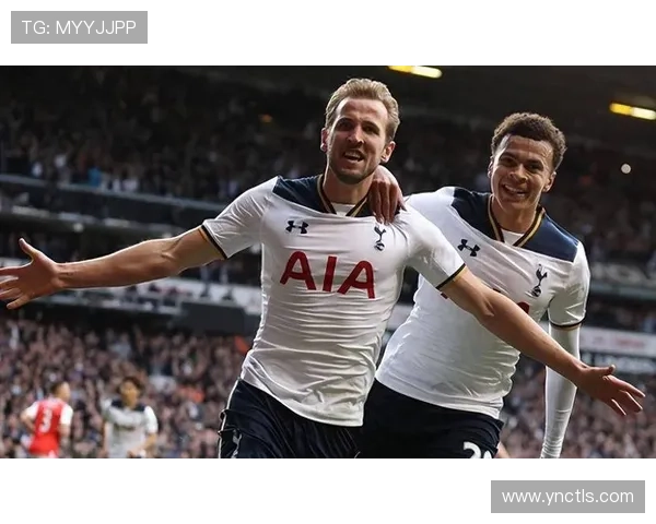 围绕穆西亚拉技术特点解析现代进攻核心成长之路与欧洲赛场影响力 - 副本 (2) - 副本