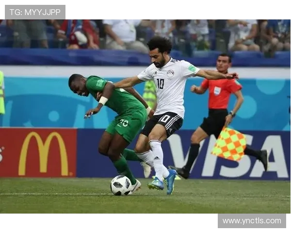 绝境翻盘热血沸腾的篮球大逆转传奇之夜震撼全场点燃梦想与荣耀篇章 - 副本 - 副本 (2) - 副本